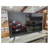 SAMSUNG 50' FLAT SCREEN TV W/ REMOTE & ACCESSORIES