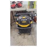 DEWALT STEALTH SONICWET/DRY VAC