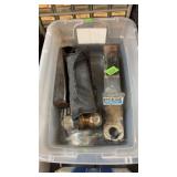 TRAY W/ 2 REESE TRAILER STINGERS, SPLITTING WEDGE&