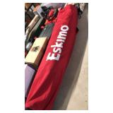 RED ESKIMO ICE FISHING HUT IN CARRY BAG
