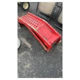 2 RED CAR RAMPS