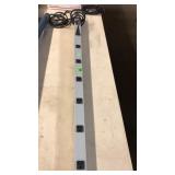 8 PLUG WIREMOLD PLUT-IN OUTLET CENTER