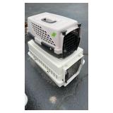 2 PET CARRIERS