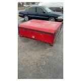 RED ALUMINUM PICK UP TOPPER FOR SHORT BOX PICKUP