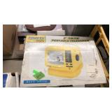 5' AM/FM PORTABLE TV