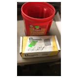 2'X1/2' GALVANIZED STAPLES