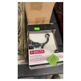 NEW DELTA ROBE HOOK, DOOR KNOBS, COAT RACK &