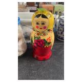 NESTING DOLLS