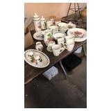 SET OF POMONA STONEWARE DISHES