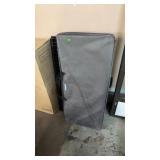 METAL DOG CAGE & DOG RAMP