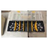 ORGANIZER OF LEAD SINKERS