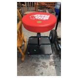 BIG RED ROLLING TOOL STOOL