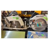 2 CIRCULAR SAWS