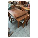 OAK TABLE & 4 CHAIRS & LEAF