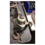 CHAIN HOIST