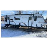 2022 CONFLUENCE 25RL TRAVEL TRAILER W/ SLIDEOUT