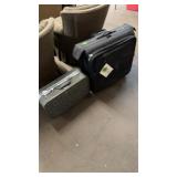 2 PCS OF LUGGAGE