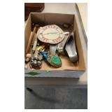 SHOE HORNS, STRIGHT RAZOR, TIE CLAPS & MISC