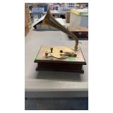 PHONOGRAPH MUSIC BOX