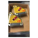 PAIR OF MAGNETIC ANGLE SQUARES