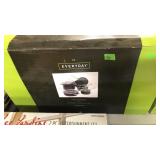 NIB 10PC COOKWARE SET