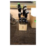 JH HEINKLES KNIFE SET