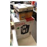 NIB COOKS SINGLE SERVE COFFEE MAKER & REPLACMENT
