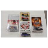HOT WHEELS DRAG BUS CHARITY &  2 TOP FUEL RACERS