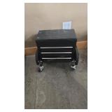 3 DRAWER ROLLING TOOLBOX WITH SEAT