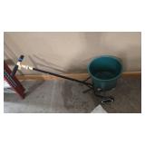 GREEN THUMB SEED SPREADER