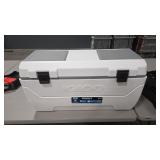 IGLOO 165 QT MAX COLD COOLER