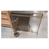 FIREPLACE TOOLS & SCREEN