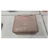 HERCULES SAFE-T-VAULT FIREPROOF SAFE W/ KEY