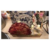 BX OF DECORATIVE PILLOWS