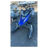 2007 YAMAHA APEX LONG TRACK SNOWMOBILE, STRONG