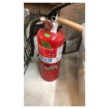 FIRST ALERT FIRE EXTINGUISHER