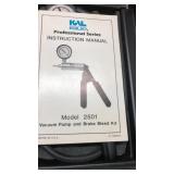 VACUUM PUMP & BREAK BLEED KIT