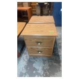 2 MATCHING NIGHT STANDS