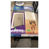 PET SAFE ALU,MINUM PET DOOR, LARGE SIZE