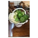 VINTAGE ITALIAN MAJOLICA TABLE CENTERPIECE IN THE