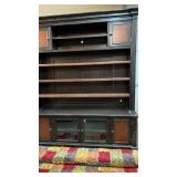 WOOD SHELF UNIT, 67'X18'X82'