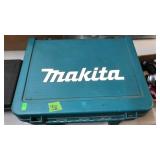 MAKITA 18 VOLT CORDLESS DRILL W/ CHARGER & BATTERY