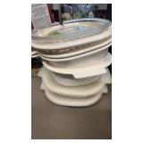 GROUP OF MICROWAVABLE DISHES