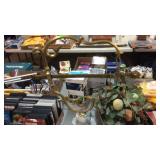 ANTIQUE BALANCE BEAM SCALE W/ FRUIT DISPLAY