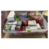 CLEAR TRAY OF LIGHTBULBS