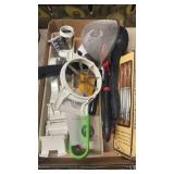 BX OF KITCHEN UTENSILS