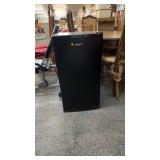 GALANZ MINI FREFRIGERATOR