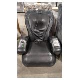 HUMAN TOUCH IJOY MASSAGE CHAIR