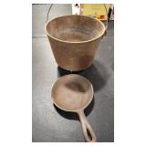 CAST IRON POT AND NO. 3 FRY PAN