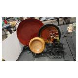 METAL AND WOOD DECORATIVE ITEMS